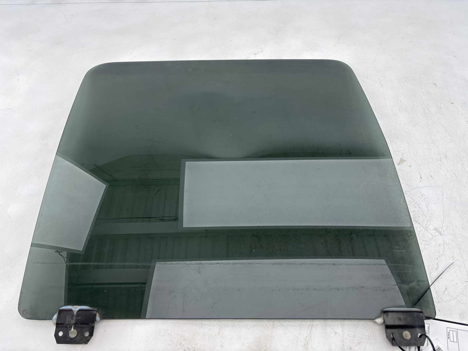 99-12 Ford F250/F350/F450/F550/F650/F750 Rear Left Door Window Glass OEM