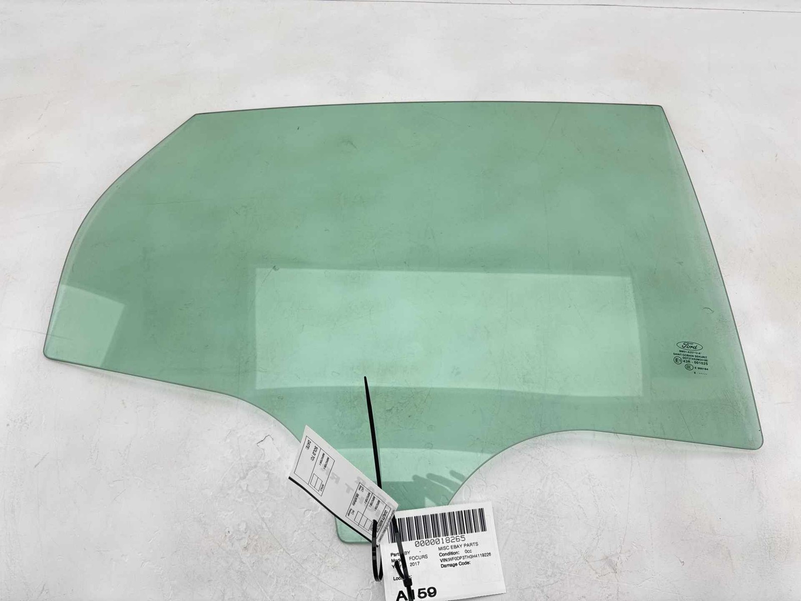 2016 - 2018 Ford Focus RS Rear Right Passenger Door Window Glass OEM