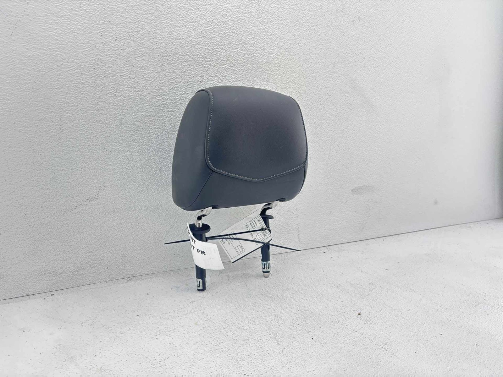 2013-2019 Cadillac ATS Coupe Front Right Headrest OEM