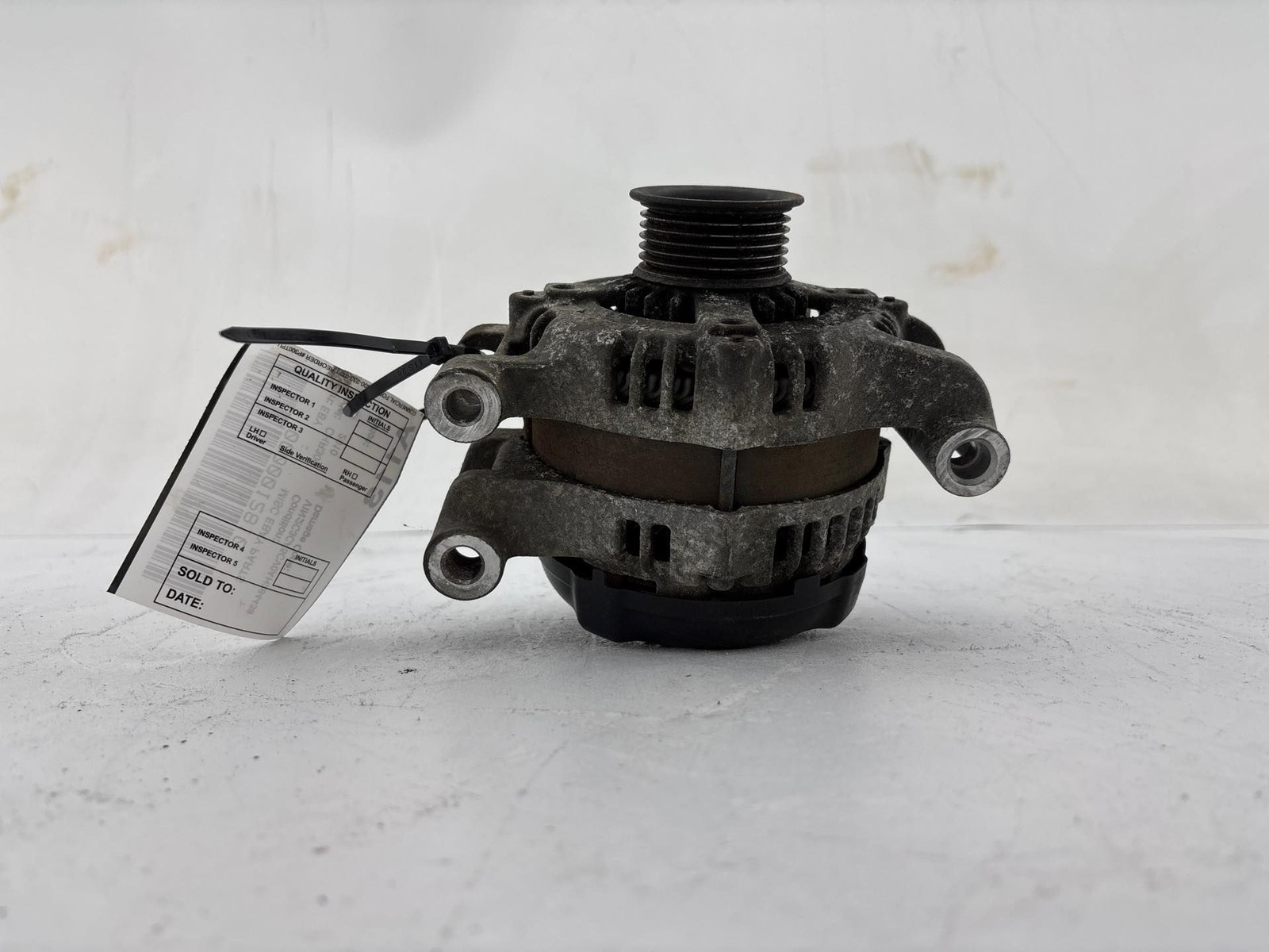 2008-2014 Chrysler 300 Alternator 160 Amp OEM 04896805AE