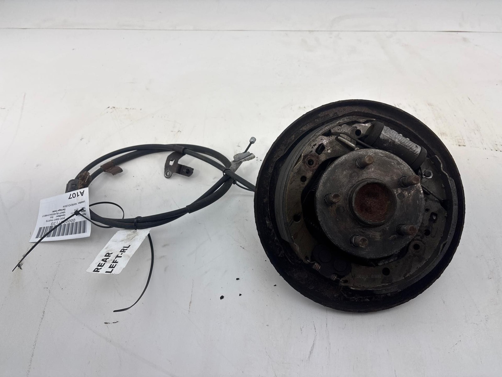 2009-2013 TOYOTA COROLLA LH Spindle Kuckle hub OEM