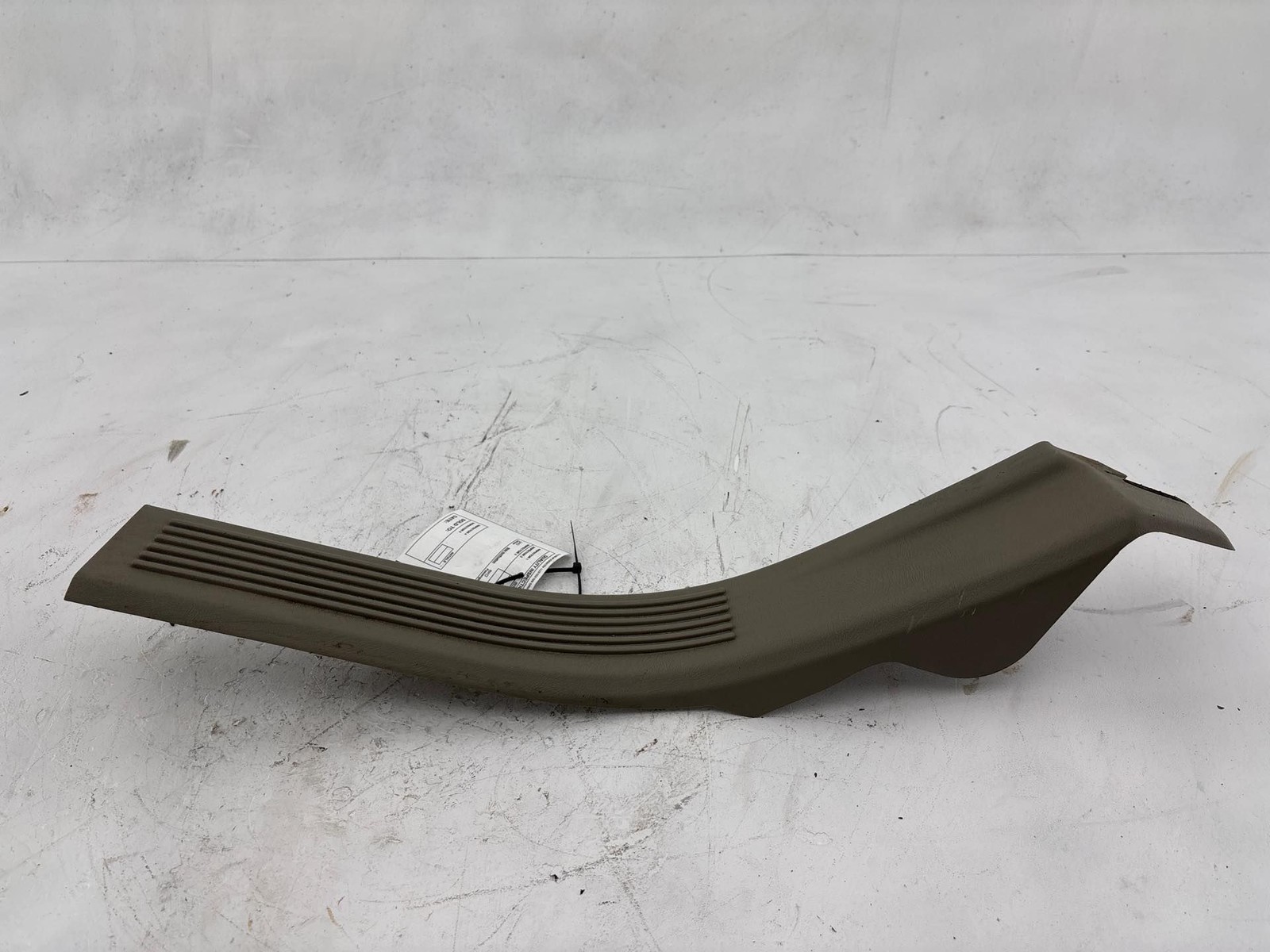 2003-2004 HUMMER H2 REAR RIGHT DOOR SILL SCUFF STEP PLATE COVER PANEL TRIM OEM
