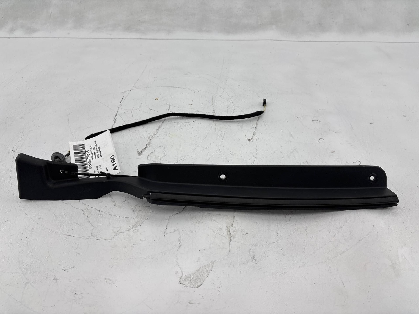 2016-2018 Lincoln MKX Rear Left Side Liftgate Tailgate Pinch Sensor OEM