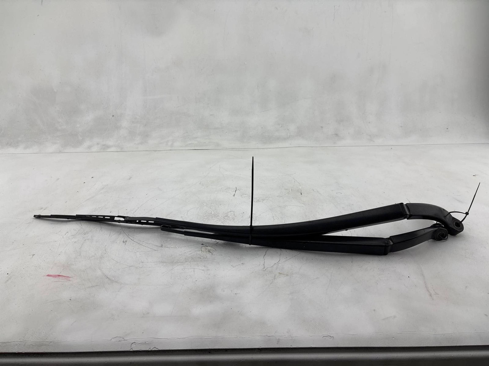 2012-2013 Honda Odyssey Windshield Wiper Arm Left & Right OEM