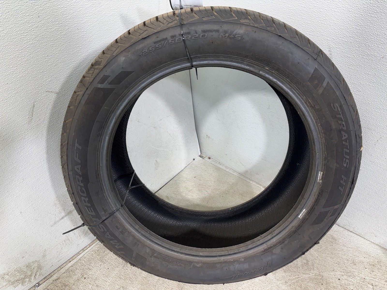 Mastercraft Stratus HT Used Tire 255/50 R20 109H M+S 9/32