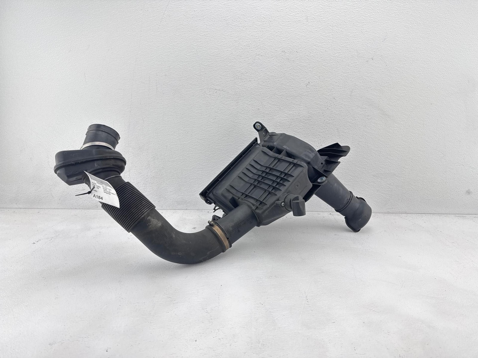 1997-2004 Porsche Boxster 986 Engine Air Cleaner Intake Filter Housing Box OEM