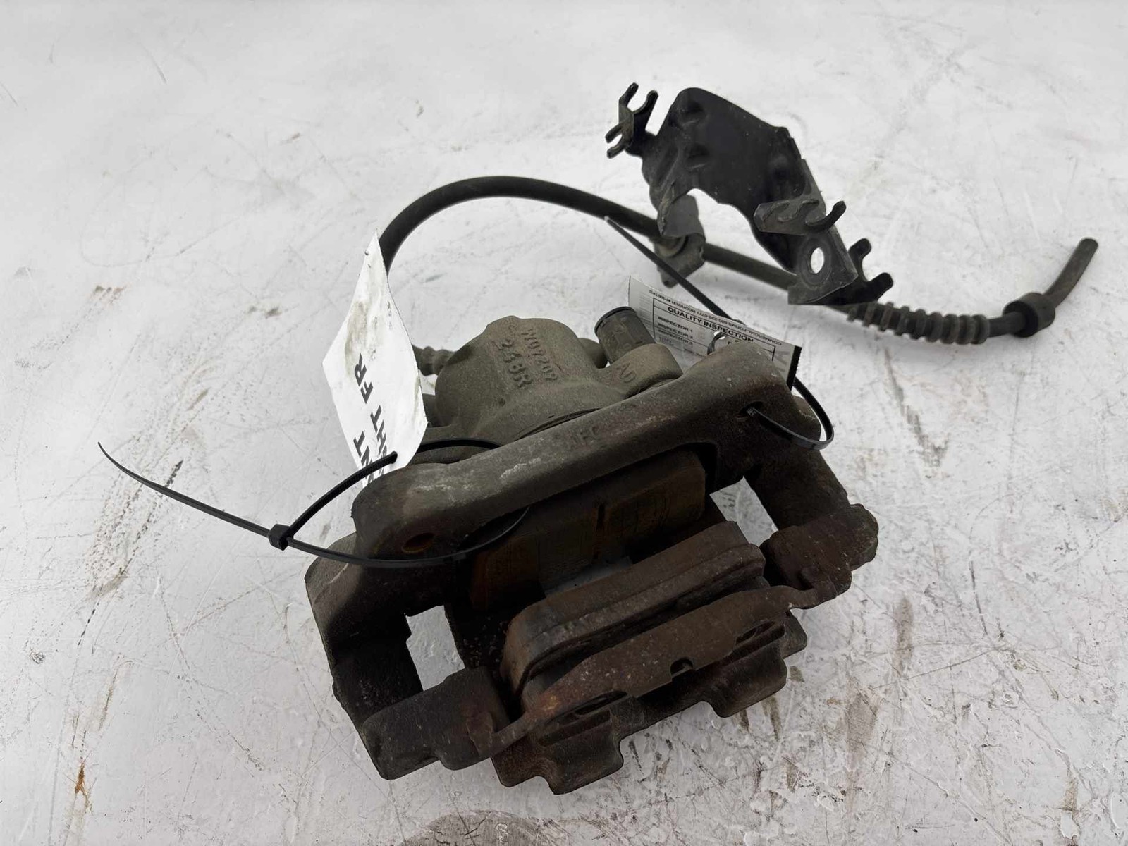 2012 - 2018 BMW 328 320 F30 Front Right Passenger Side Disc Brake Caliper OEM