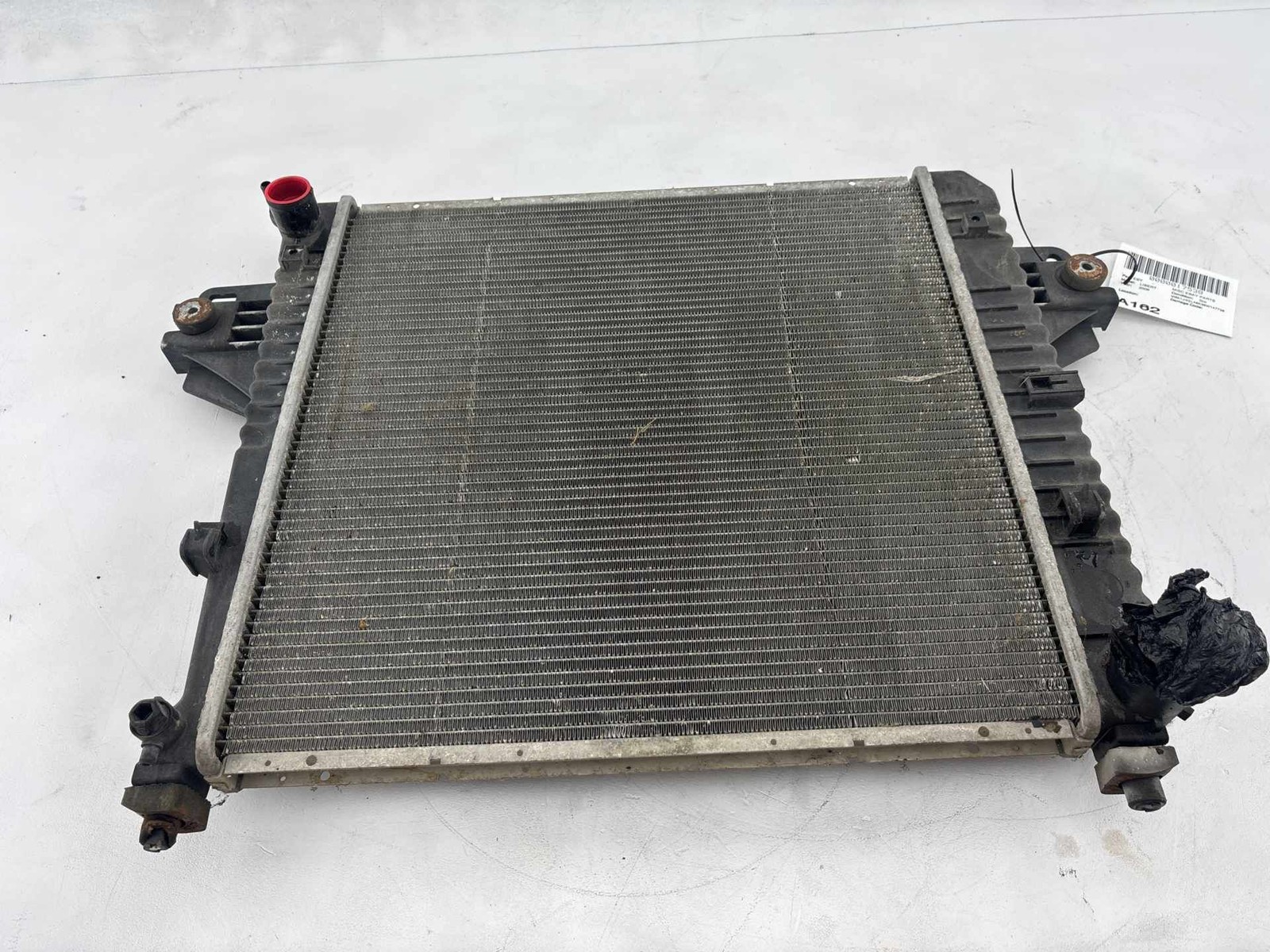 2006 Jeep Liberty Engine Cooling Radiator OEM 5183562AA