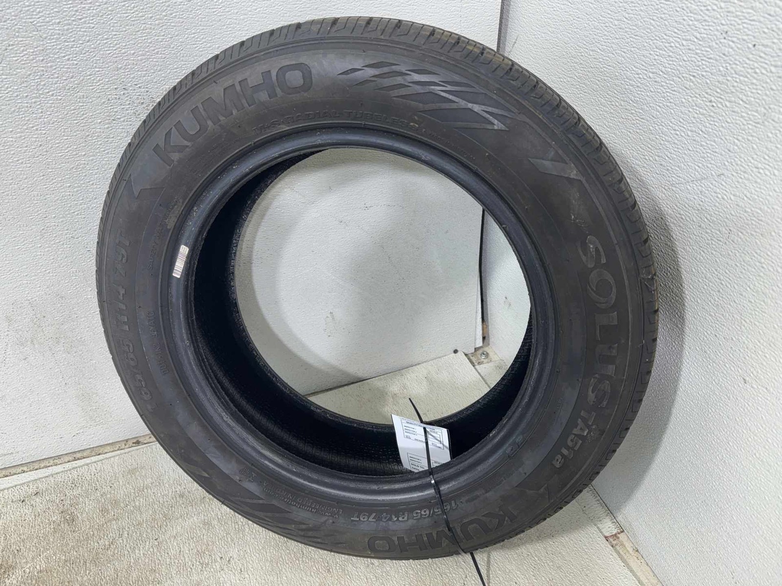 Used165/65R14 Kumho Solus TA51a 79 T - 9/32