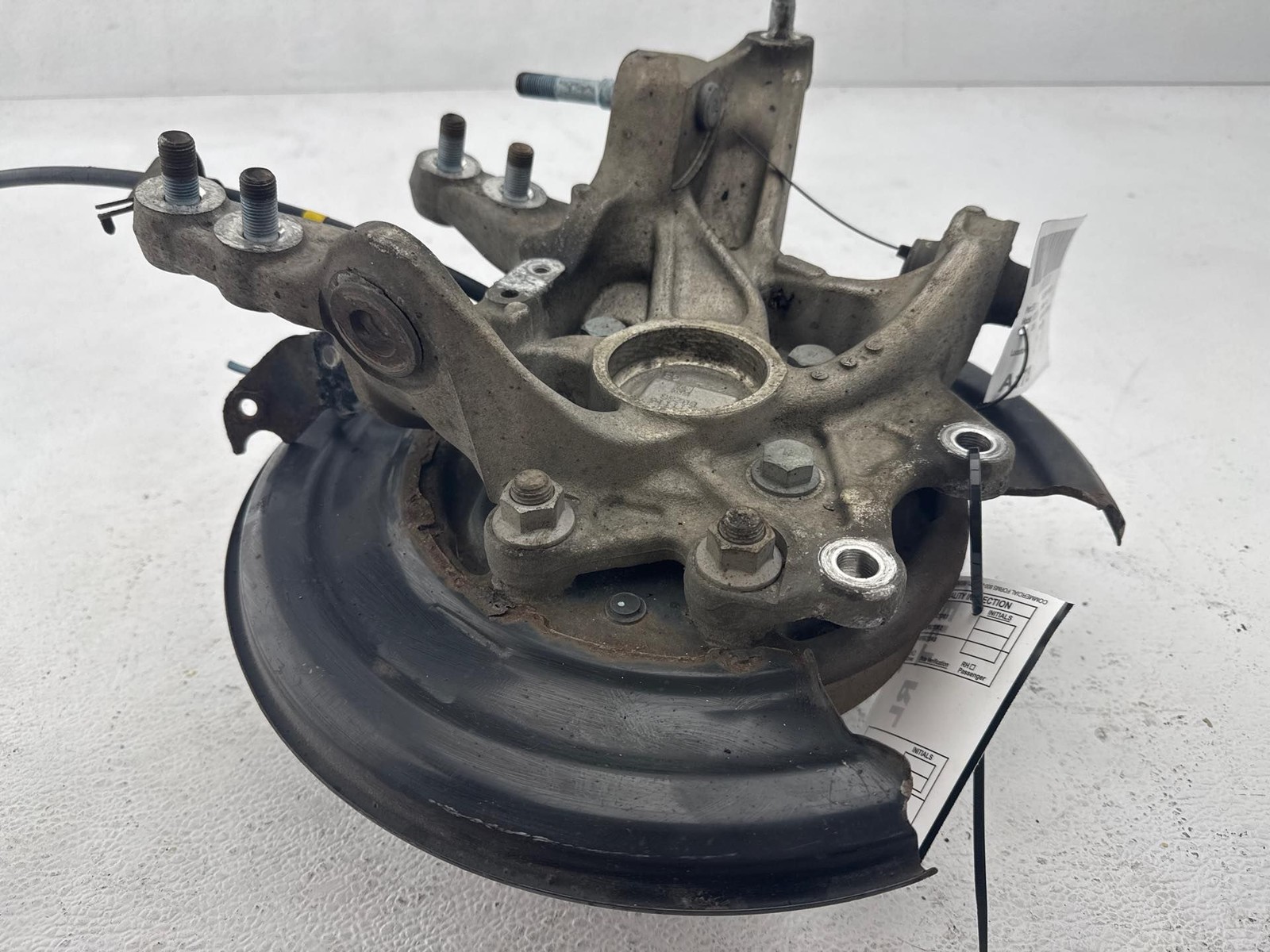 2011-2017 Honda Odyssey Rear Left Spindle Knuckle Hub OEM
