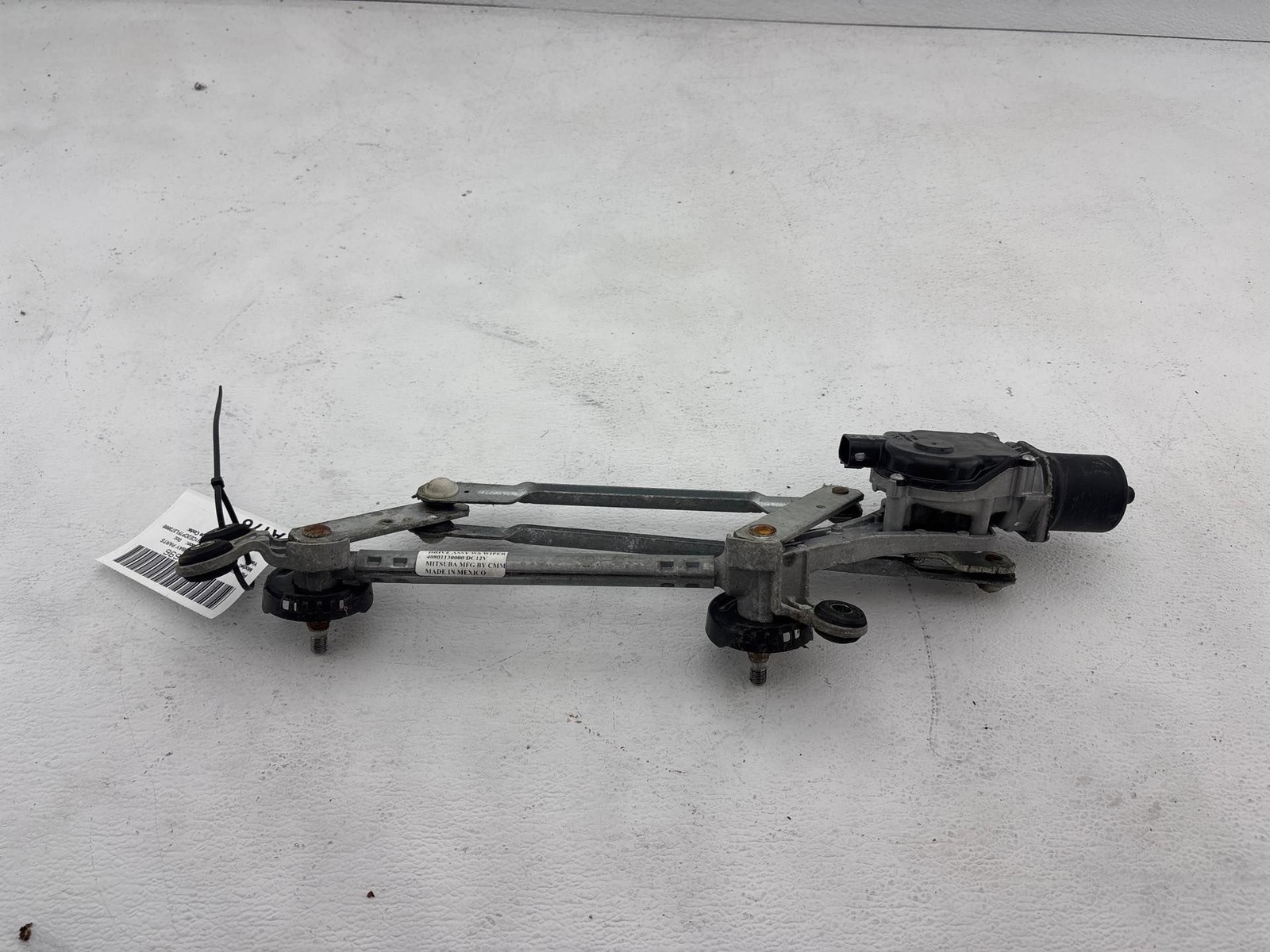 2014-2019 Nissan Versa Hatchback Windshield Wiper Linkage & Motor OEM