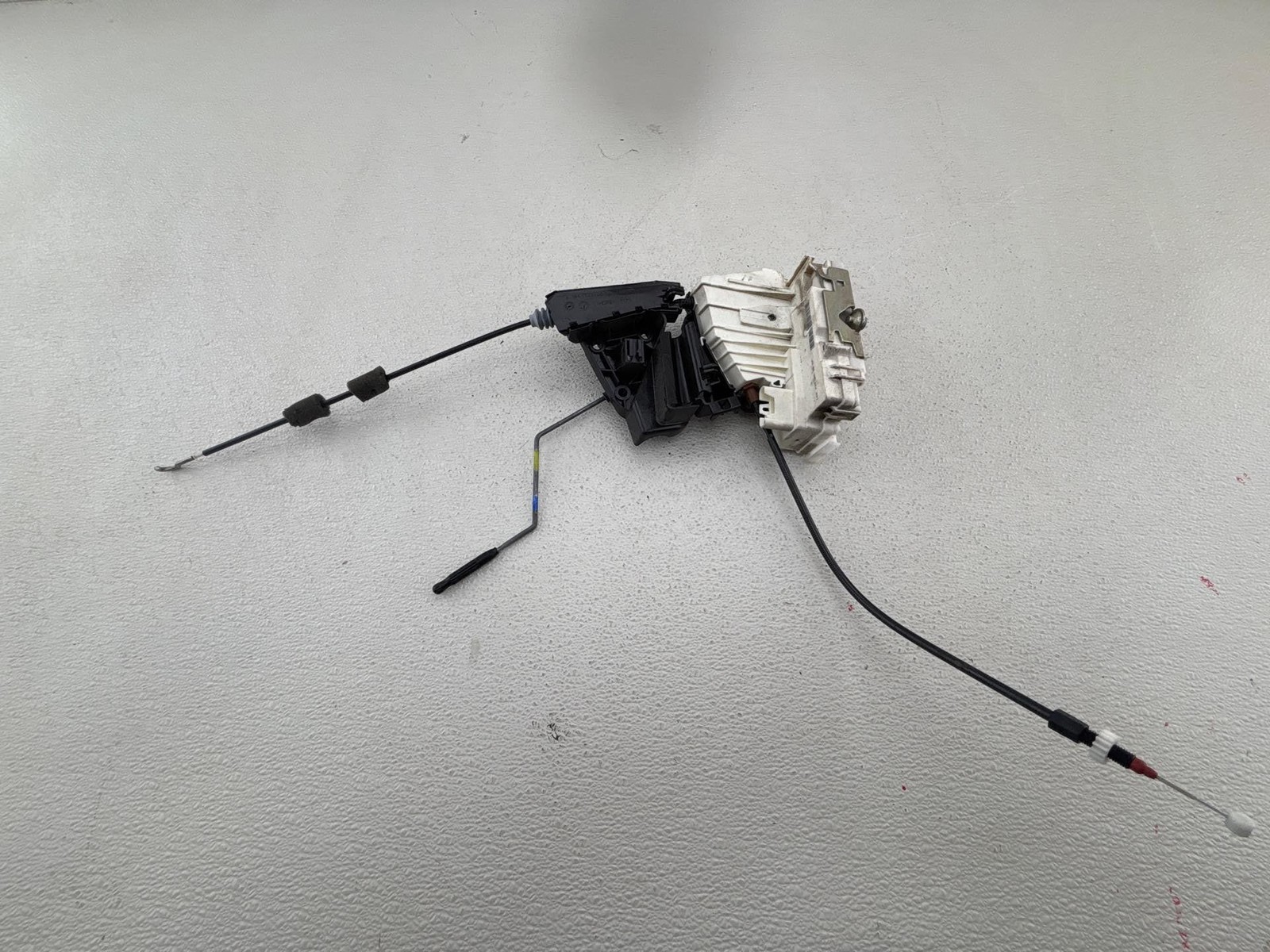 2006-2012 MERCEDES GL CLASS FRONT RIGHT PASS DOOR LOCK LATCH ACTUATOR OEM