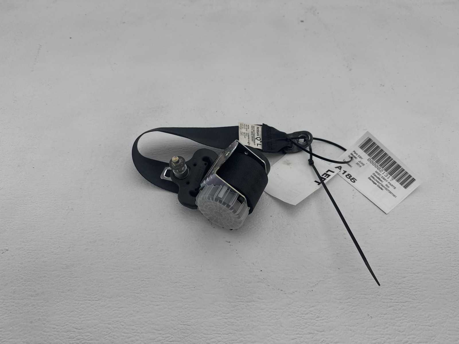 2011-2017 Nissan Juke Rear Left Seat Belt OEM