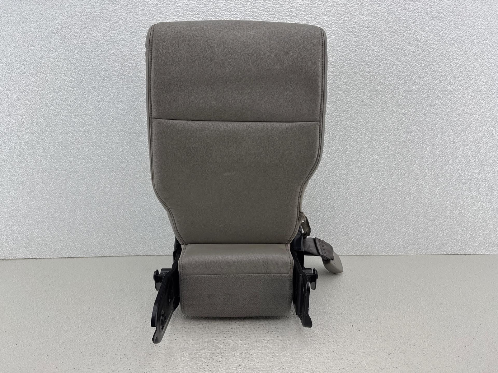 2011-2017 Honda Odyssey Rear 2Nd Row Center Lower Seat Bottom Cushion Oem