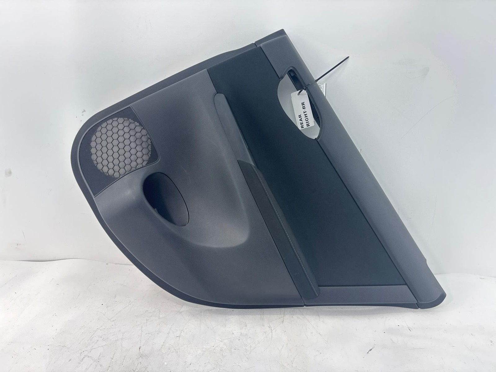 2015-2019 Nissan Sentra Rear Right Passenger Side Interior Door Panel Cover Oem