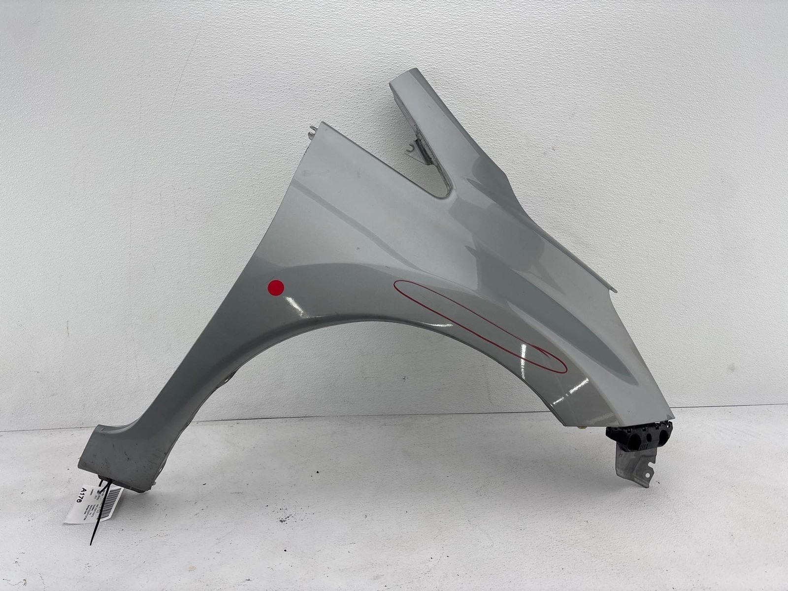 2014-2019 Nissan Versa Hatchback Front Right Fender Cover Panel Oem