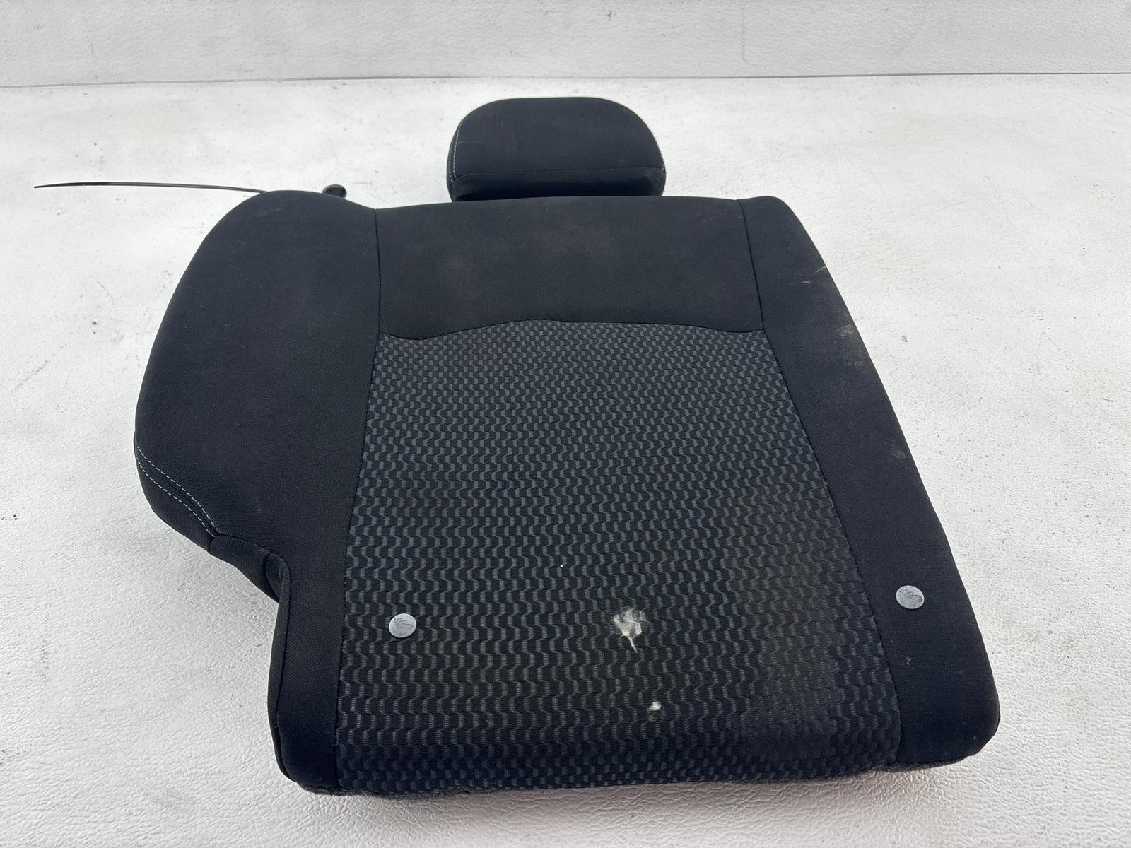 2014-2019 Nissan Versa Hatchback Rear Right Seat Bench Upper Cushion Oem