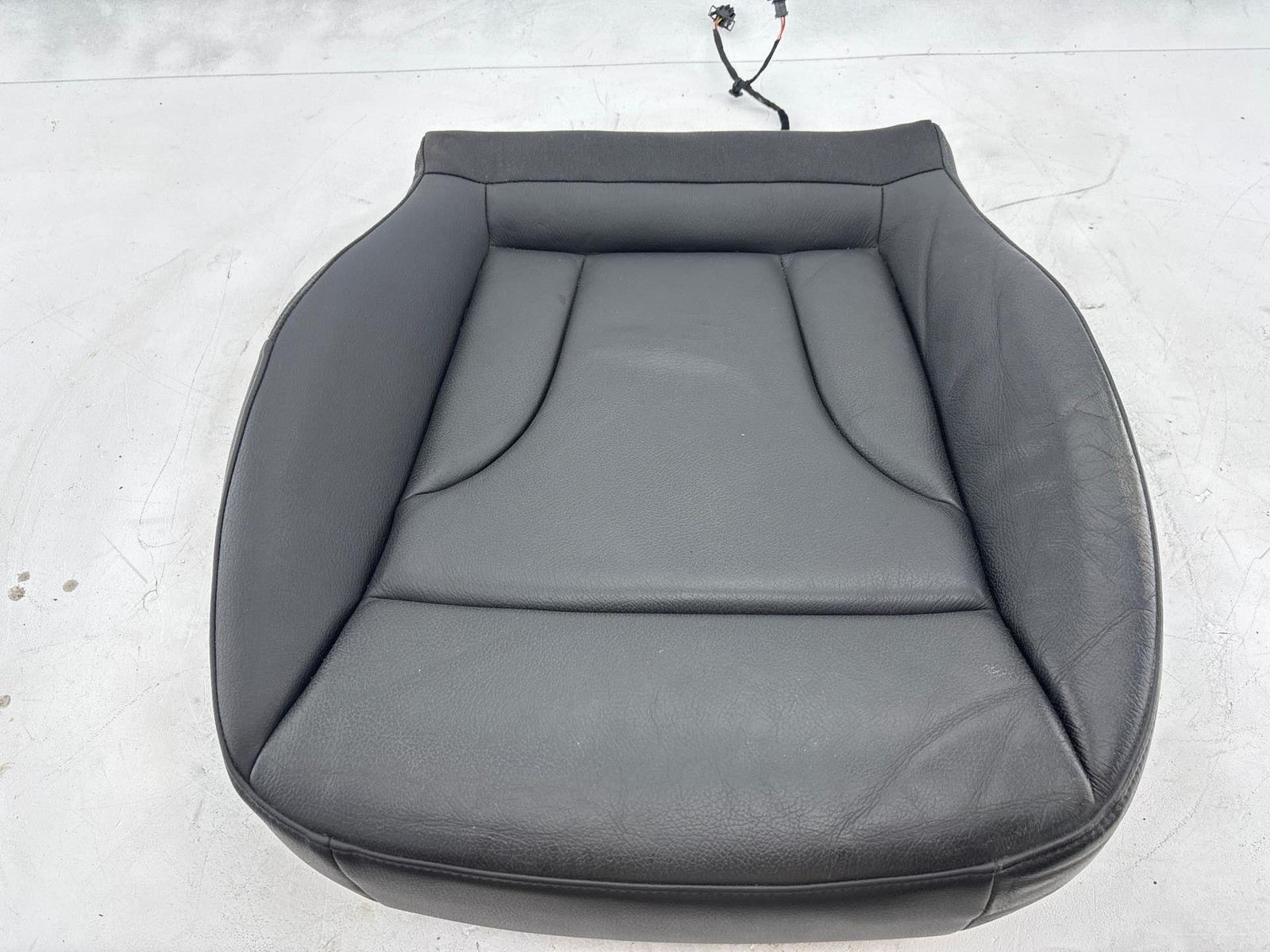 2015 - 2018 Audi Q3 Front Left Driver Side Seat Lower Cushion Oem