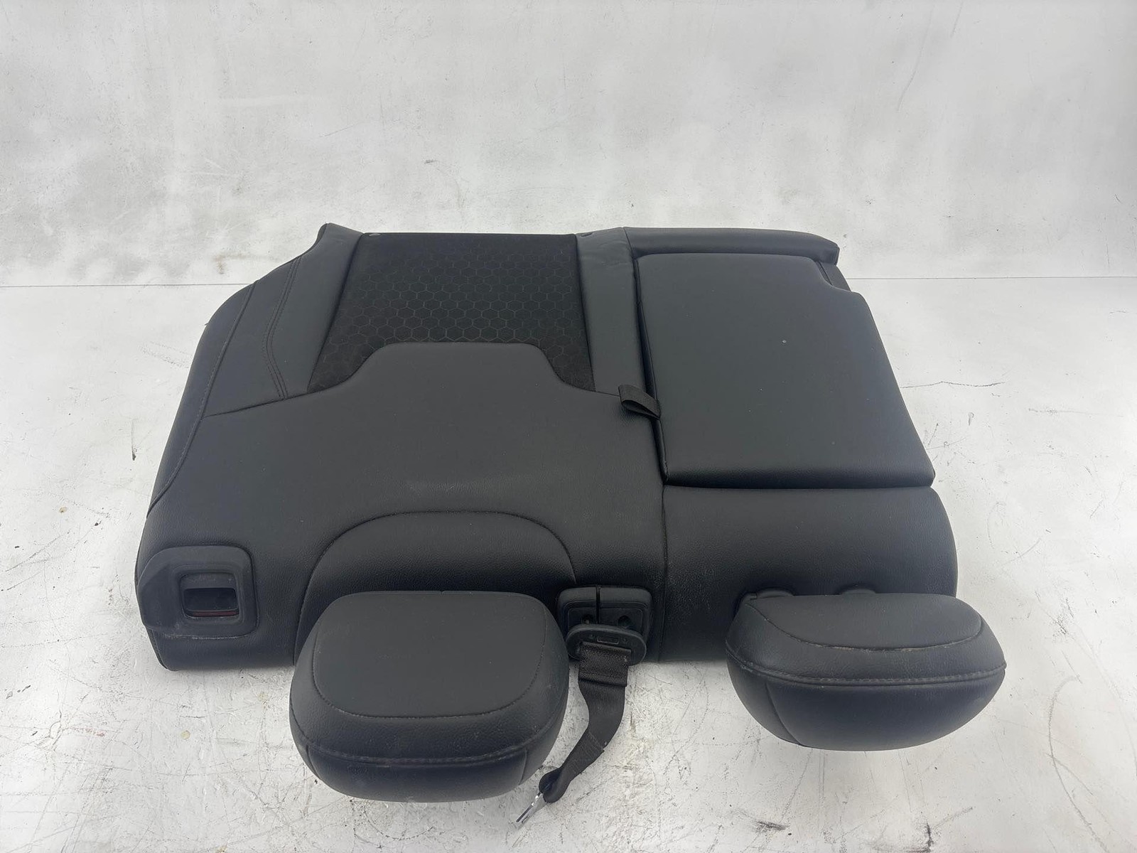 2017-2021 Jeep Compass Rear Left Seat Bench Upper Cushion Oem