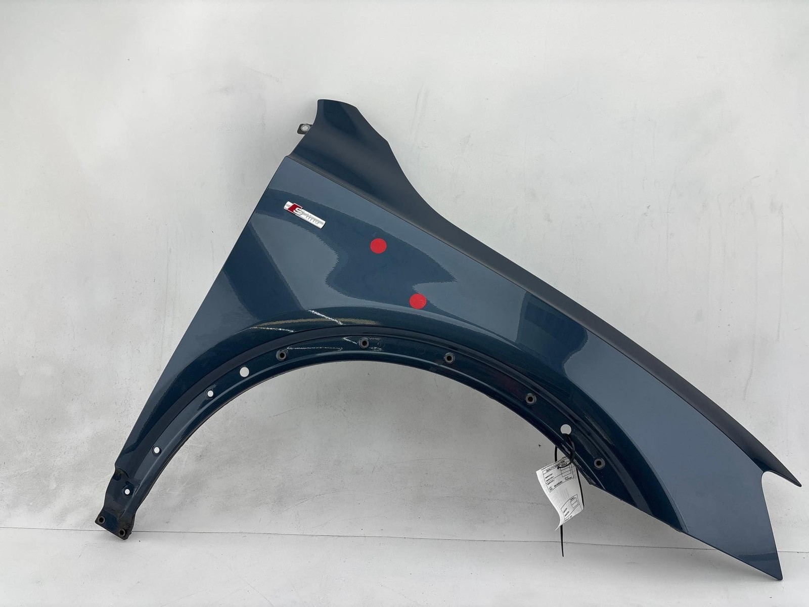 2015 - 2018 Audi Q3 Front Right Passenger Side Fender Cover Panel Oem