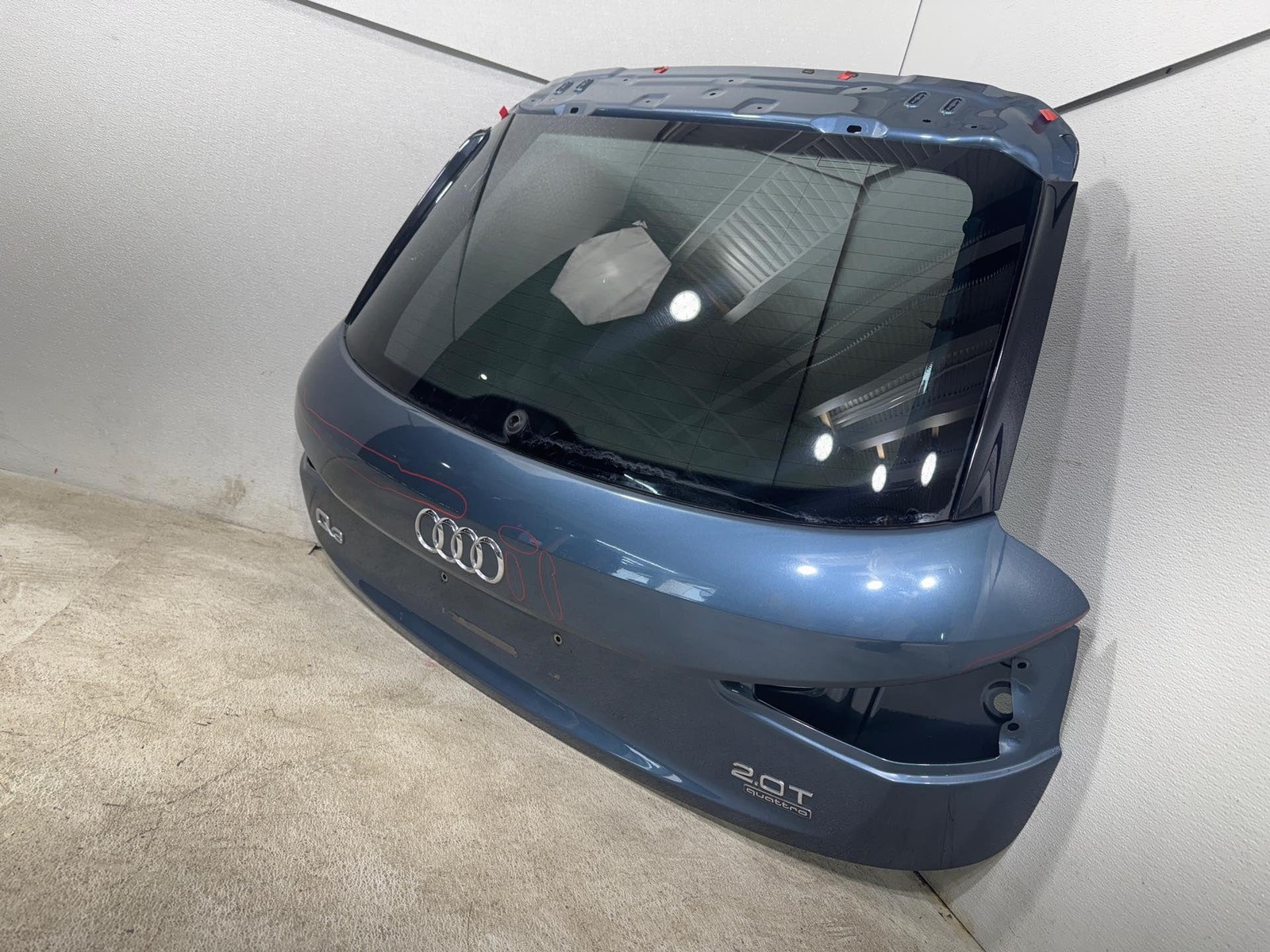 2015 - 2018 Audi Q3 Rear Liftgate Tailgate Shell Cover Panel Oem