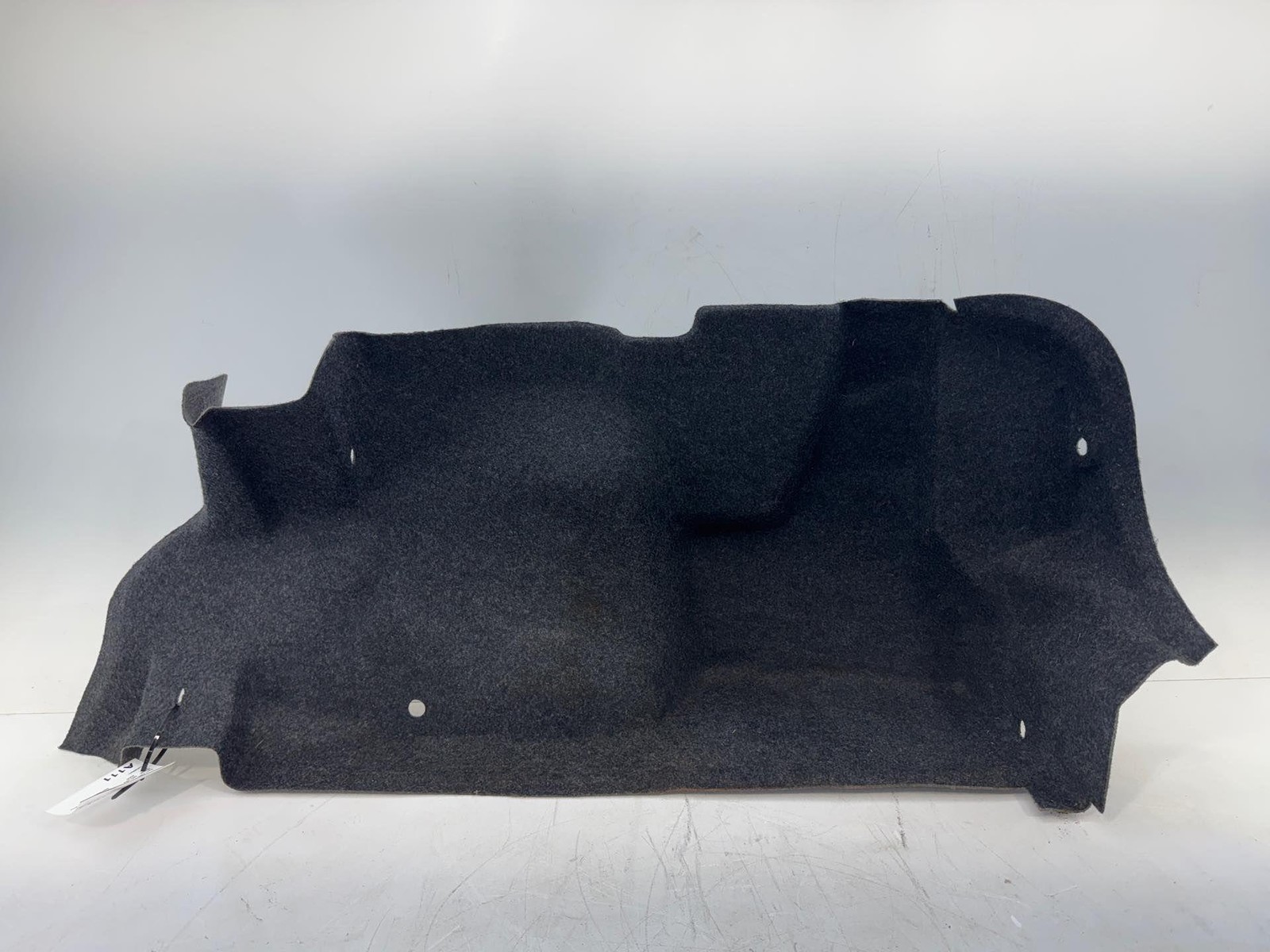 2004-2008 Chevrolet Malibu Passenger Side Trunk Quarter Panel Trim Cover Oem