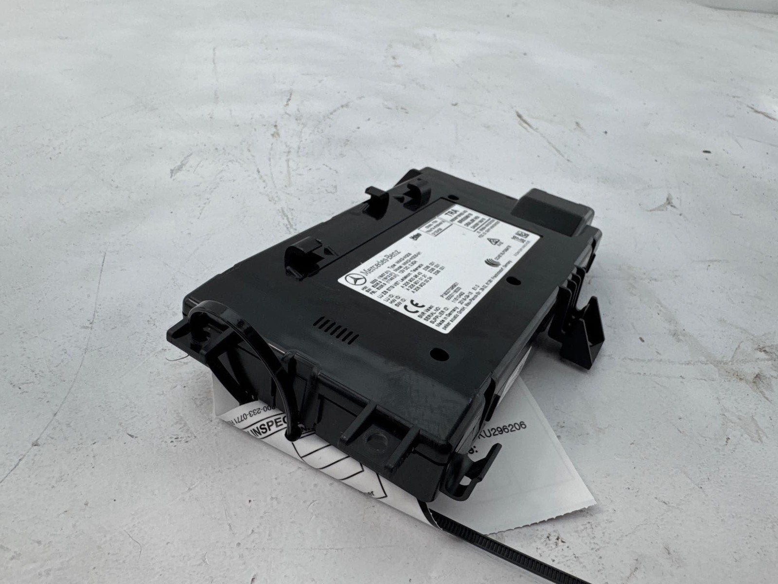 2019 Mercedes W205 C300 Bluetooth Telephone Charging Control Module OEM