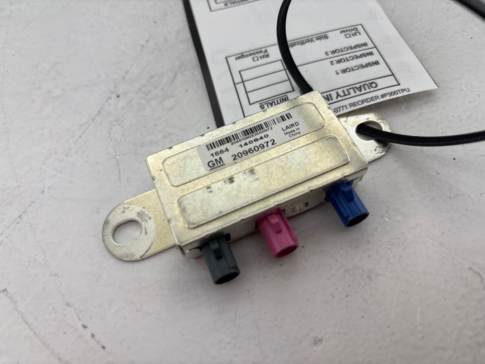 2013-2015 Cadillac Ats Mobile Phone Control Module Connector Oem 20960972
