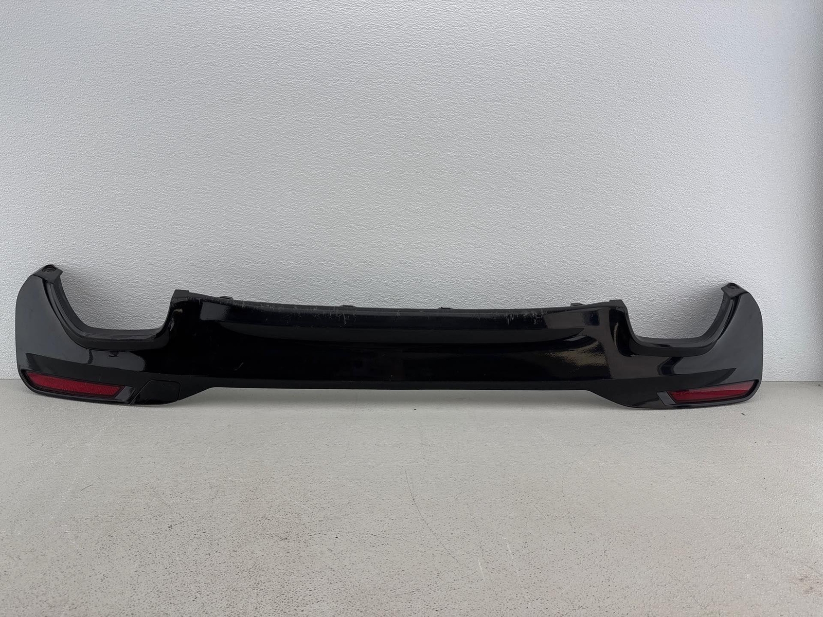 2017-2020 Bmw 530I Rear Lower Bumper Cover 21754011