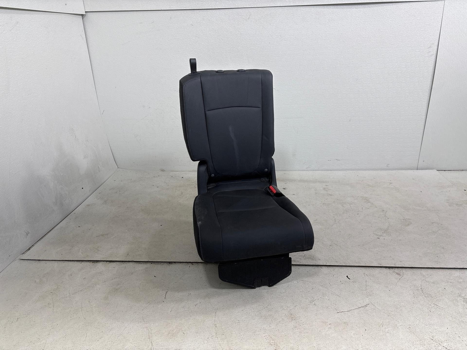 2021-2022 Honda Odyssey Rear Right Side 3Rd Second Row Seat Black Oem