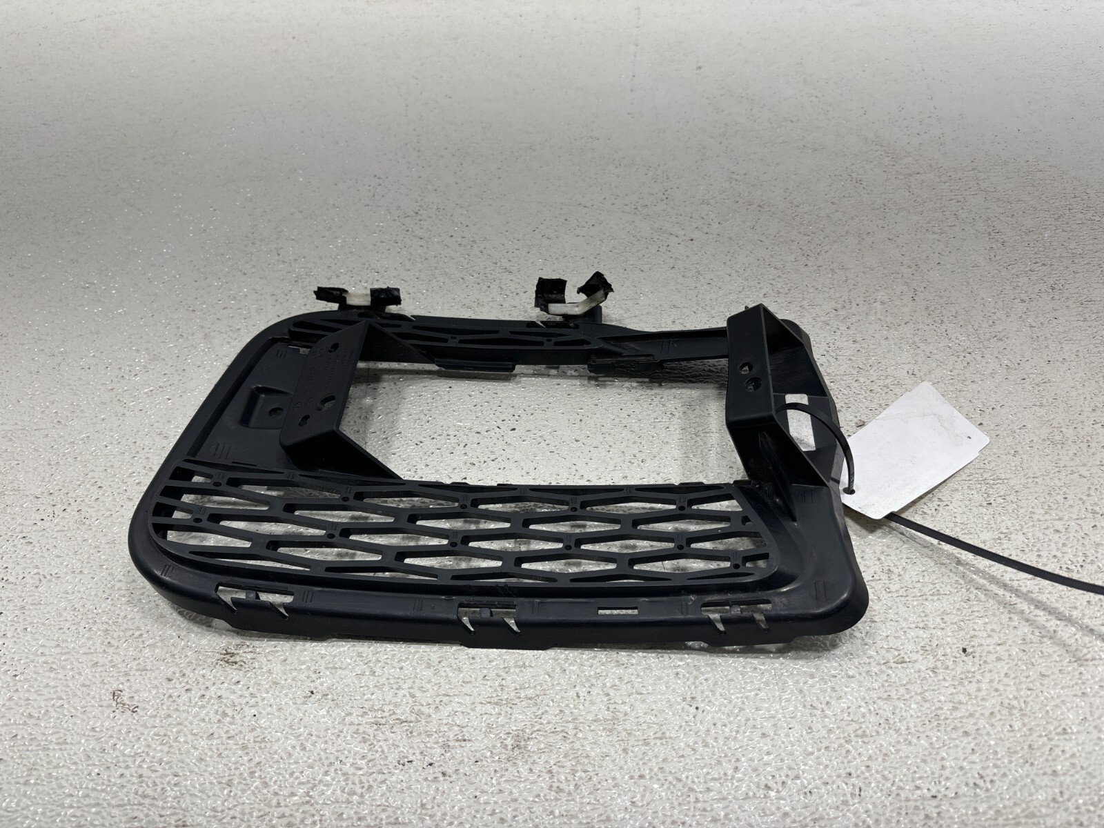 2013-18 Land Rover Range Rover Sport Front Right Foglight Grille Dk62-17K946-Aa