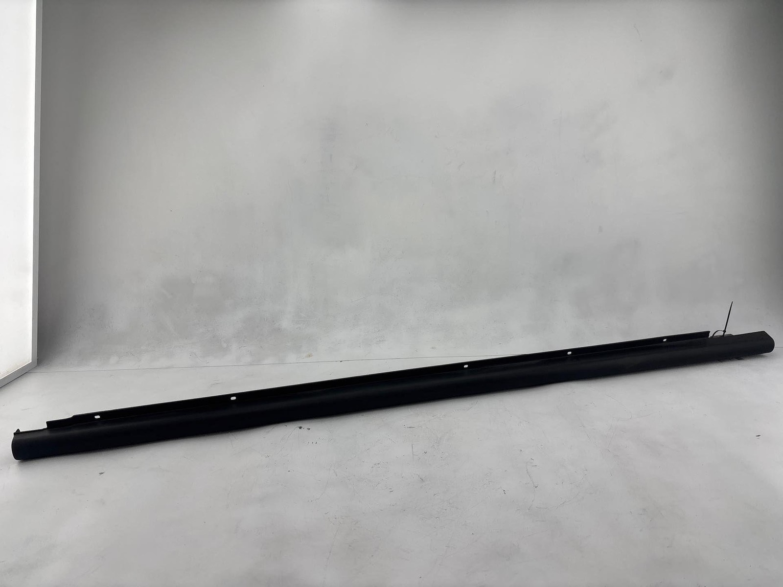 00-02 Saturn S Sw2 Passenger Side Rocker Moulding Oem