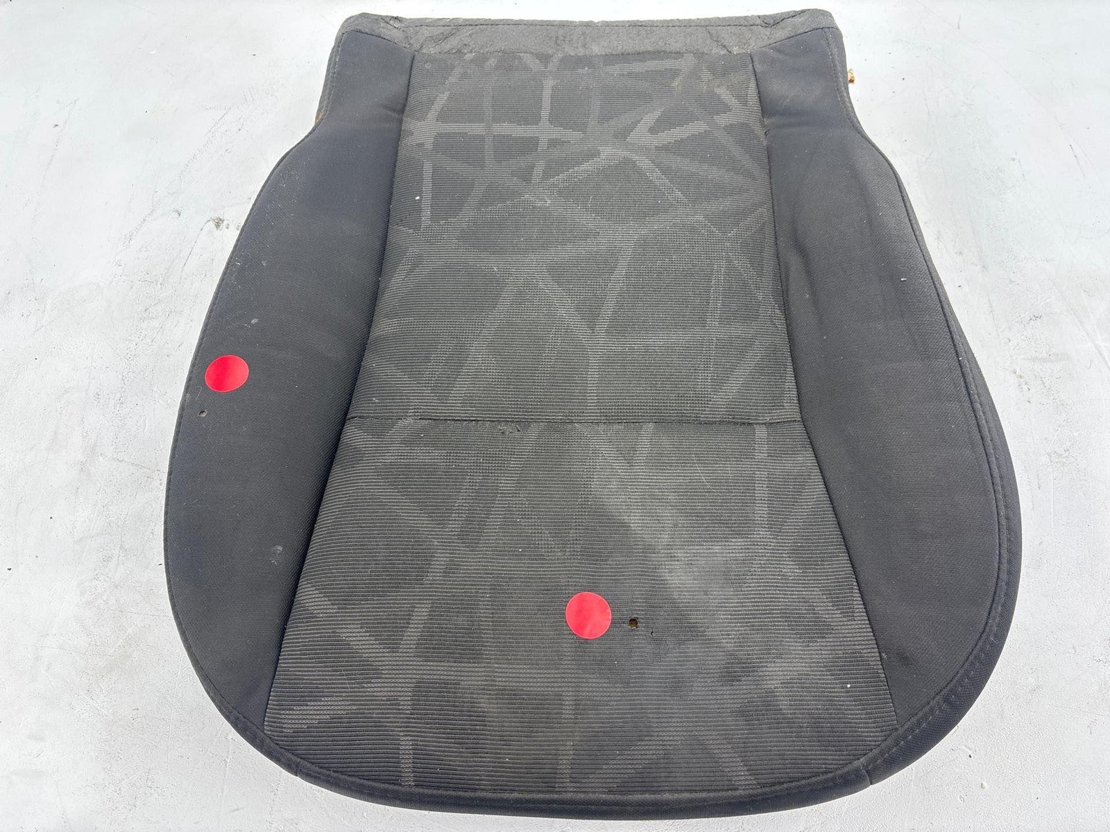 2011 Ford Fiesta Front Left Driver Side Seat Lower Cushion Oem