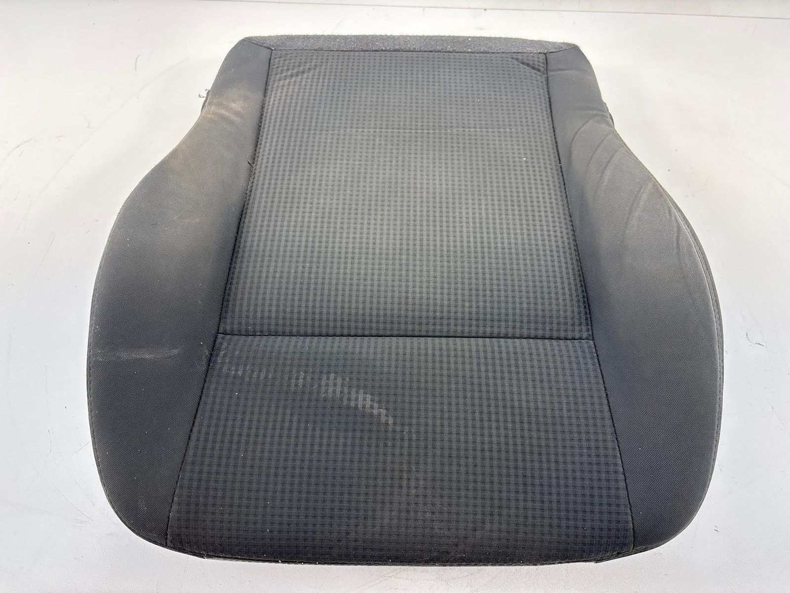 2006-2008 Dodge Charger Front Left Driver Lower Seat Cushion Oem