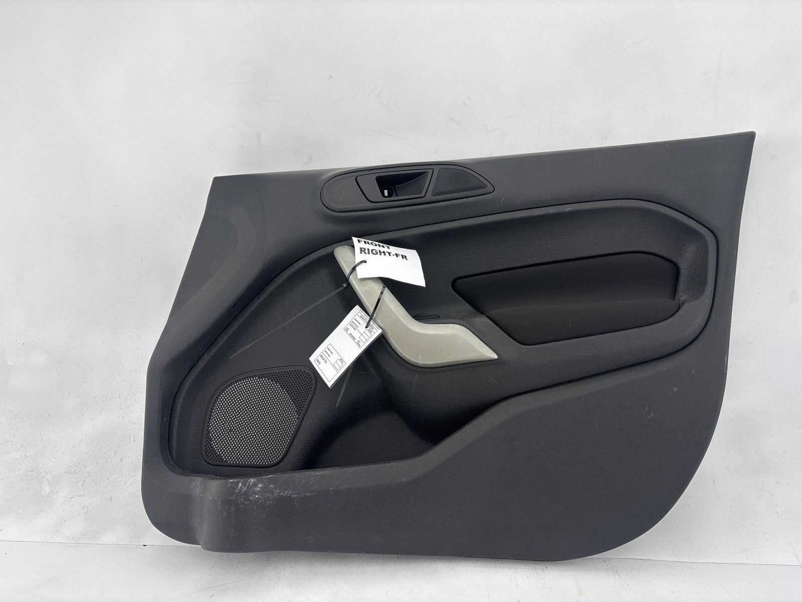 2011 - 2013 Ford Fiesta Front Right Side Interior Door Panel Trim Oem