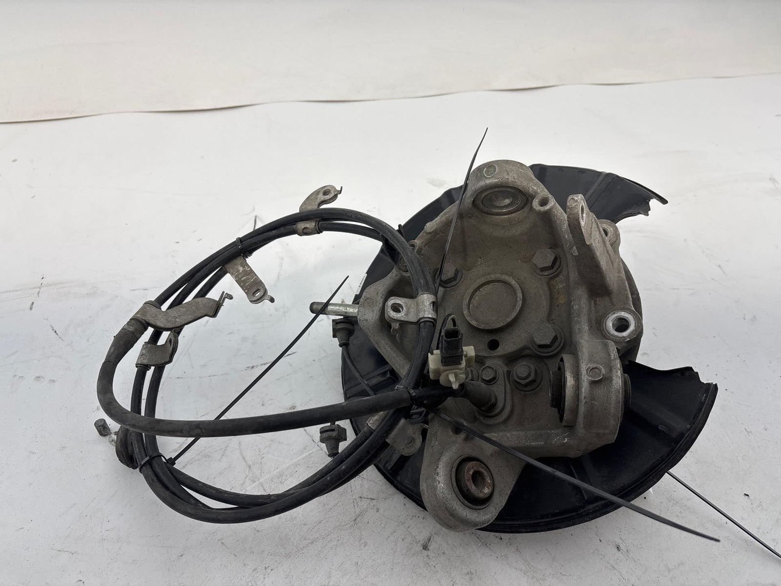 2017 - 2020 Acura Mdx Rear Right Passenger Side Spindle Knuckle & Hub Oem