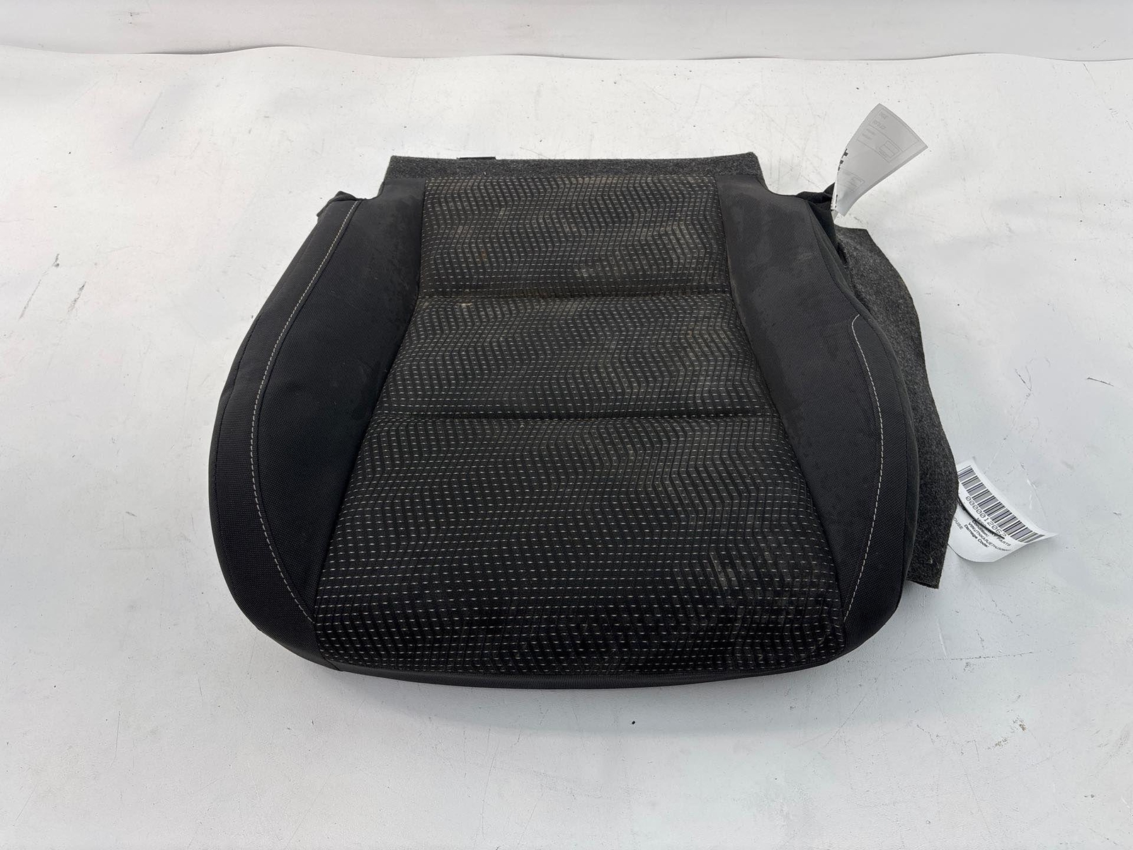 2017-2018 Toyota Corolla Im Front Right Lower Seat Cushion Oem