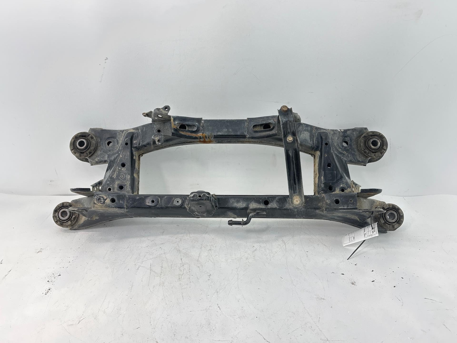2016-2018 Toyota Corolla Im Rear Cross Member Subframe Oem