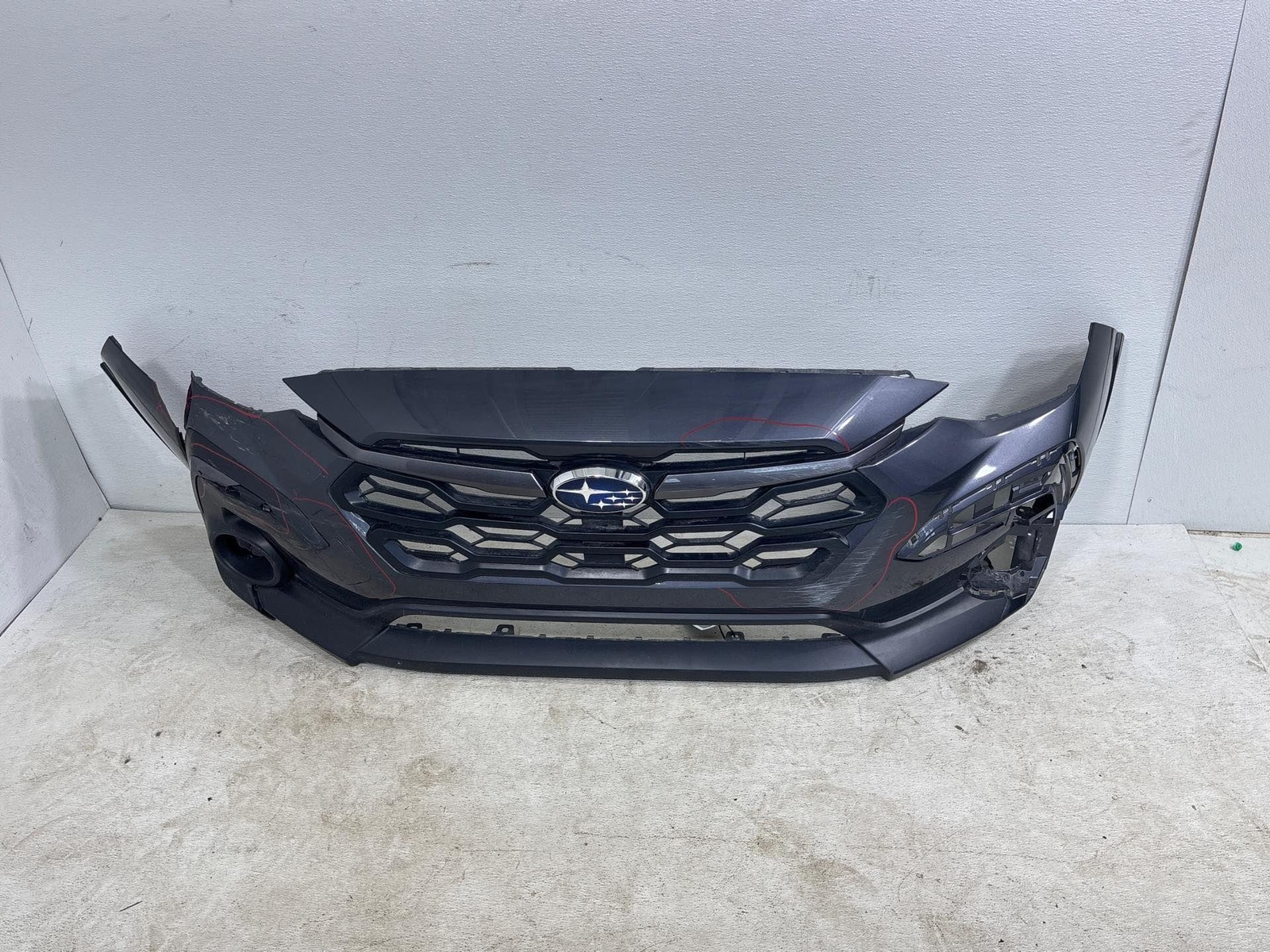 2024 SUBARU CROSSTREK XV FRONT BUMPER COVER & GRILLE OEM