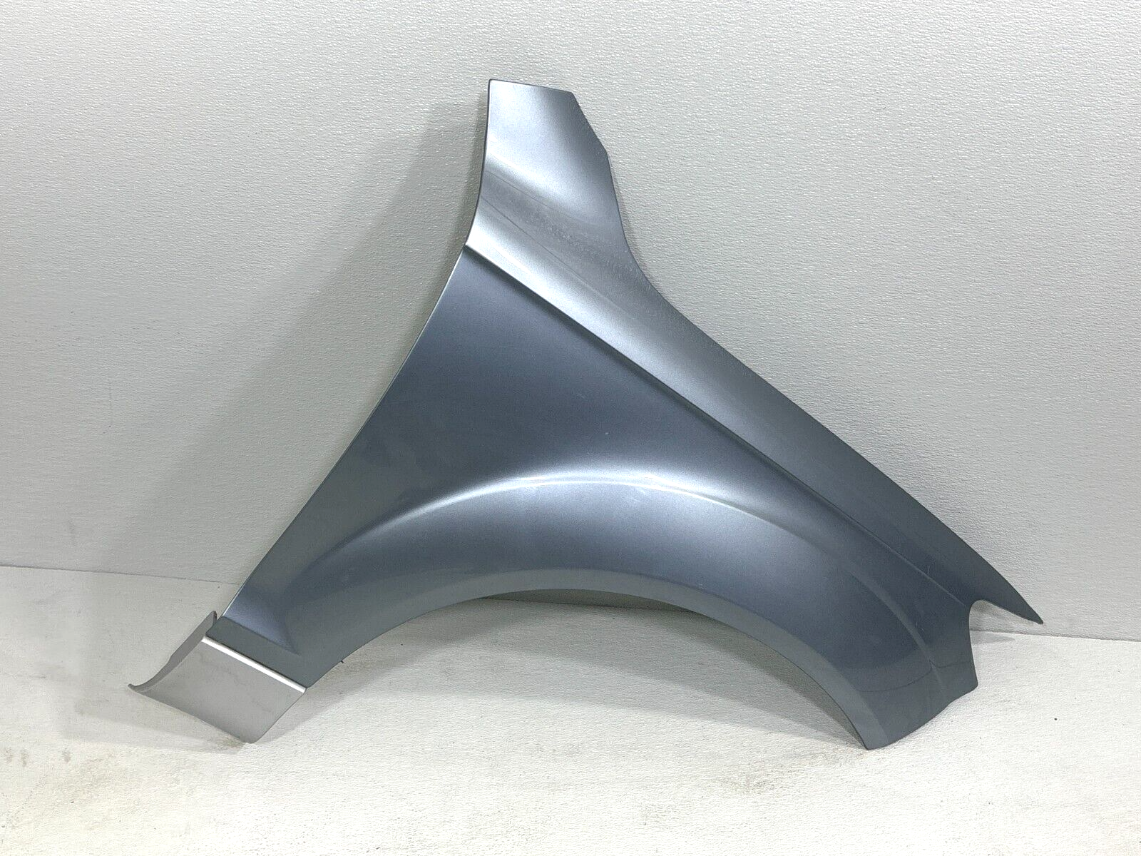2015-2007 Audi Q7 Front Passenger Side Fender Gray Oem