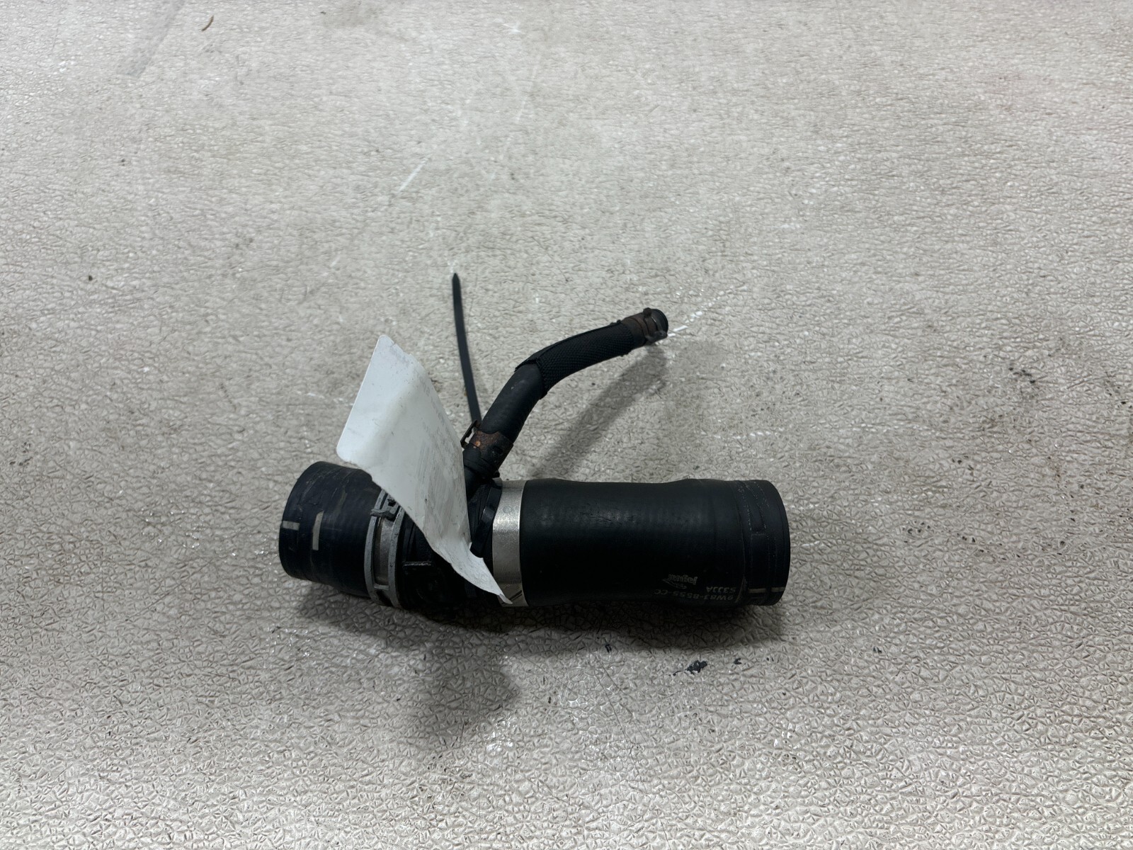 14-19 Land Range Rover Sport (L494) Engine Thermostat Water Inlet Hose Tube Pipe