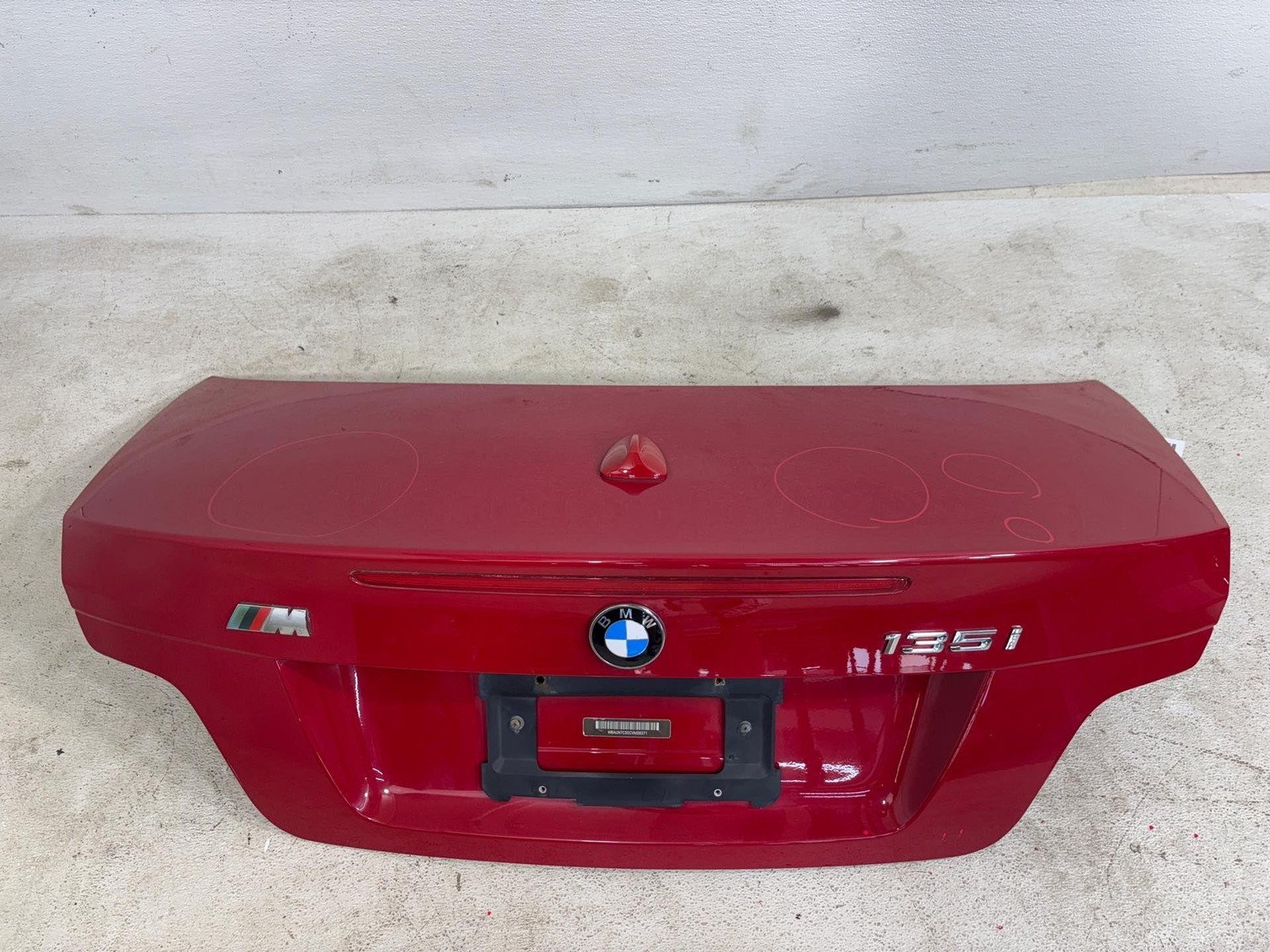 2008-2013 Bmw 135I/128I Rear Liftgate Trunk Lid Hatch Oem