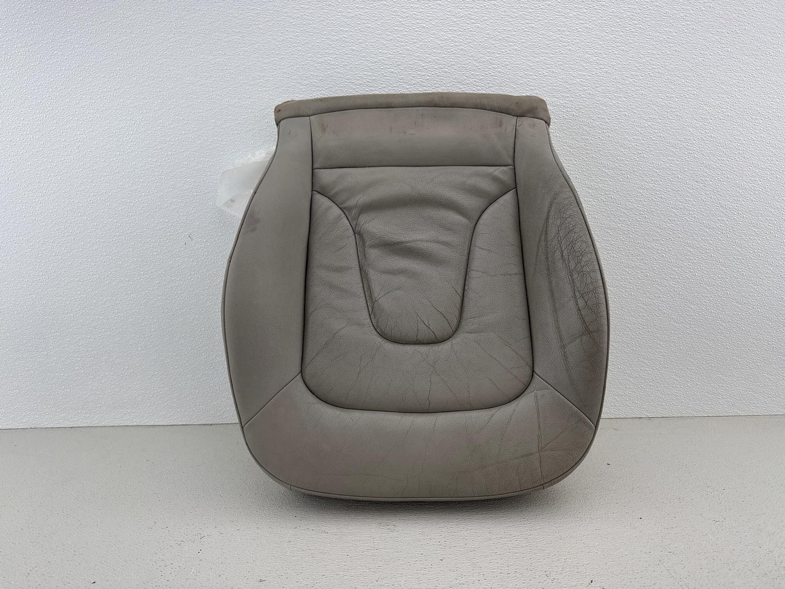 2009 - 2013 Audi A4 Quattro Front Left Driver Side Lower Seat Cushion Oem