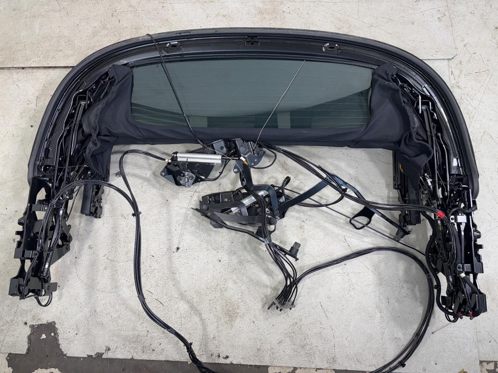 2008-2013 BMW 135I/128I ROOF UPPER TOP SOFT OEM