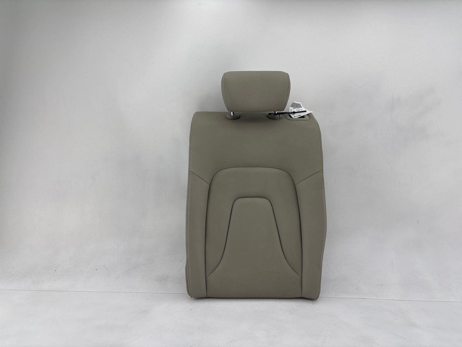 2009 - 2012 Audi A4 Quattro Rear Left Driver Side Upper Seat Cushion Oem