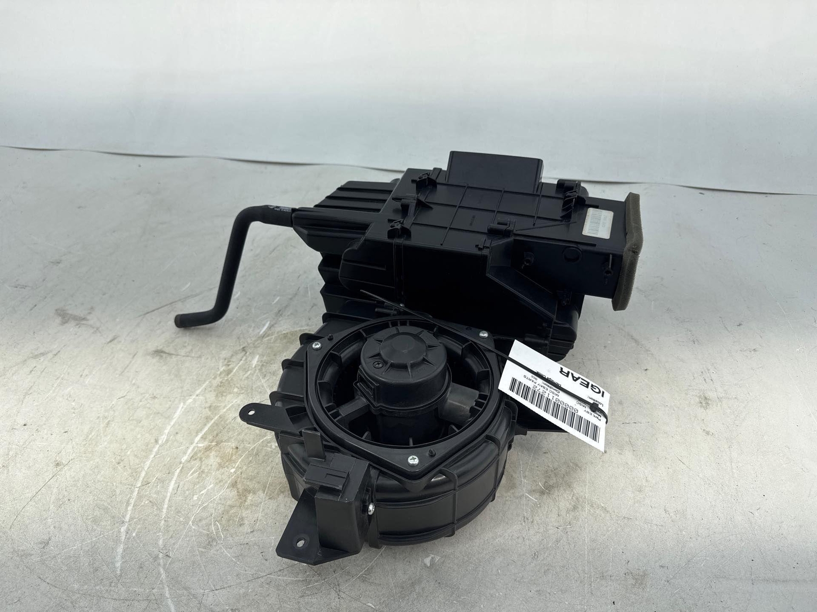 2013-2020 Nissan Pathfinder A/C Heater Blower Housing Box Oem