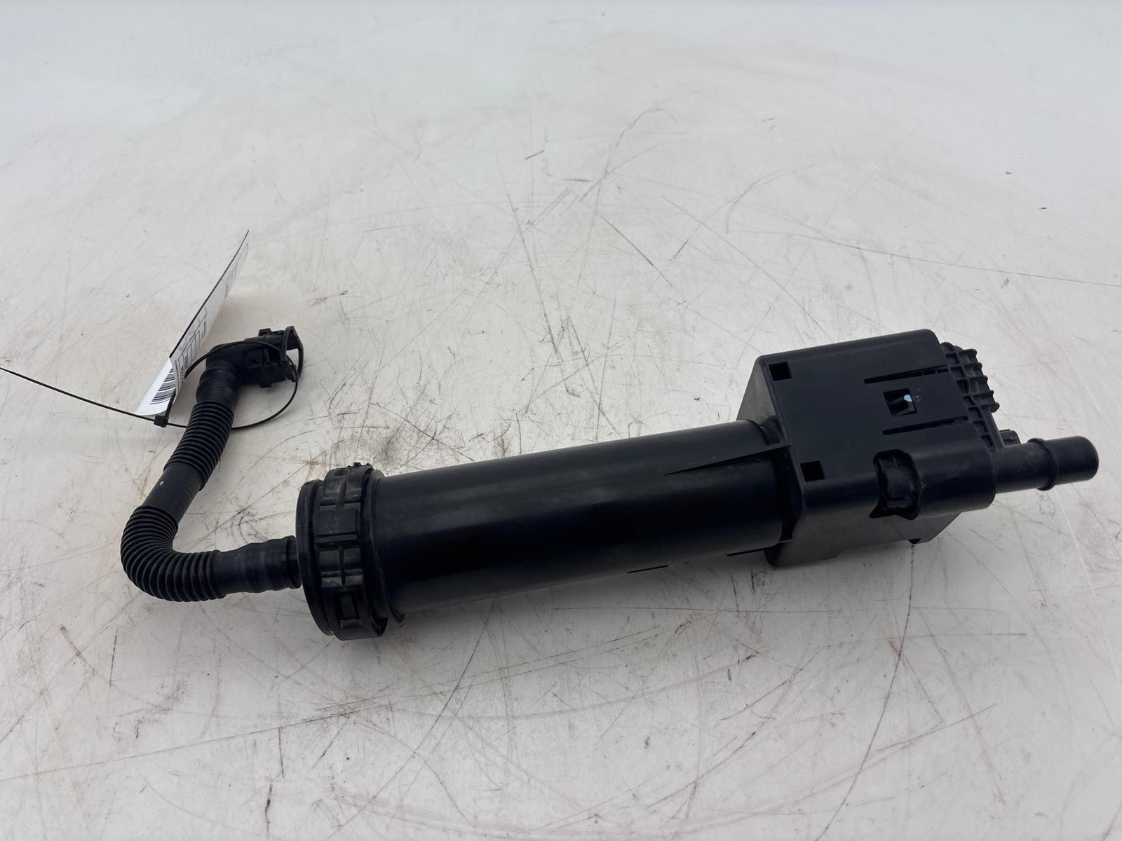 2011 - 2017 Lexus CT200H Fuel Vapor Canister Leak Detection Pump OEM