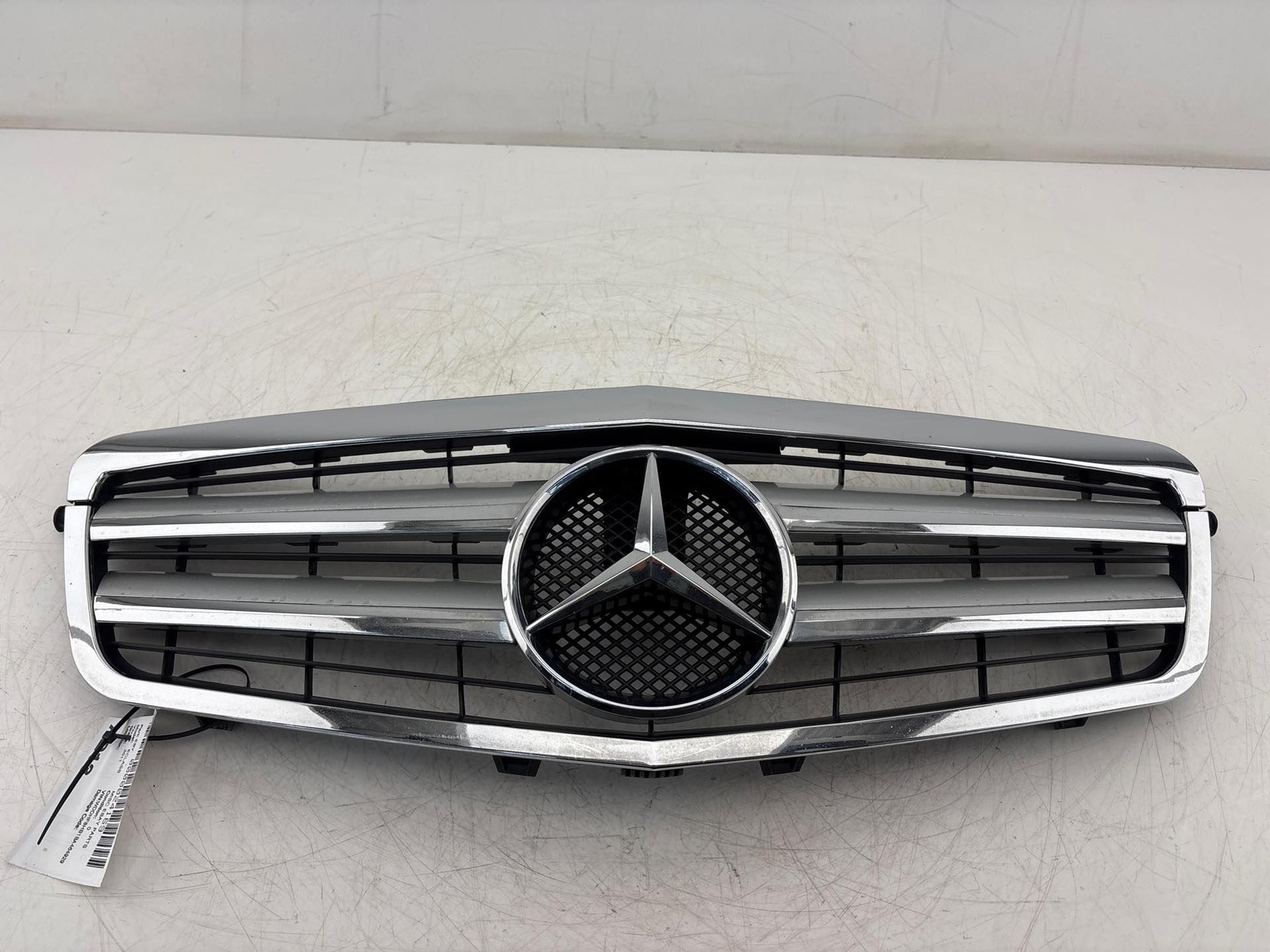 2010-2013 Mercedes-Benz W212 E350 Front Upper Bumper Grille OEM