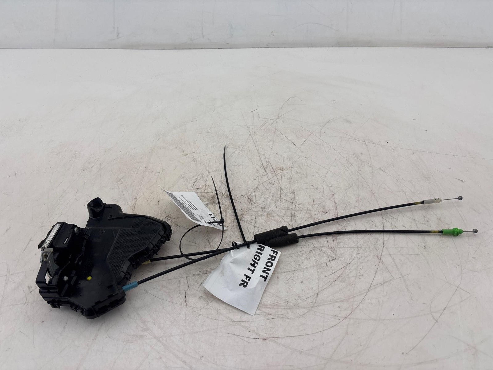 2011 - 2017 Lexus CT200H RX350 Front Right Door Lock Latch Actuator OEM