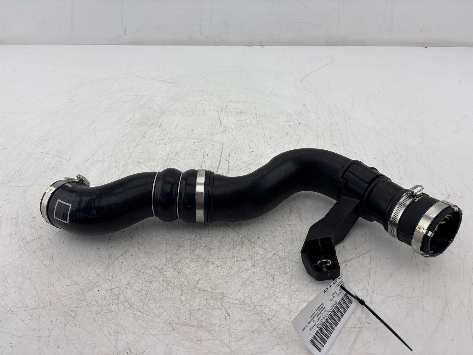 2020-2024 Lincoln Aviator 3.0LIntercooler Outlet Hose Tube Pipe OEM L1MZ6F073C